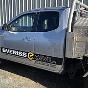 Everiss ute side signage